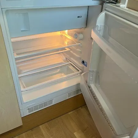 아파트 Self Check-in 24-7 페르누