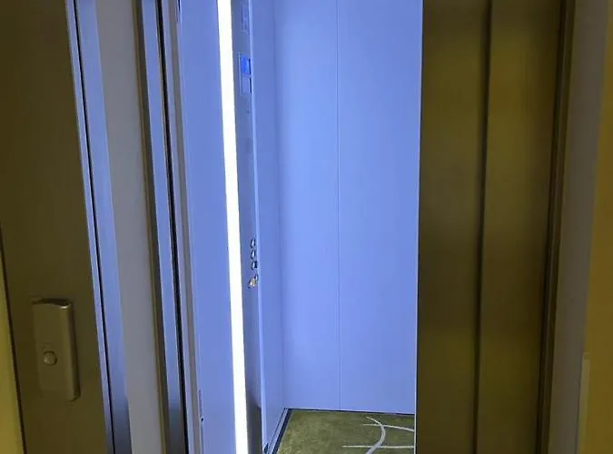 Self Check-in 24-7 * Παρνού