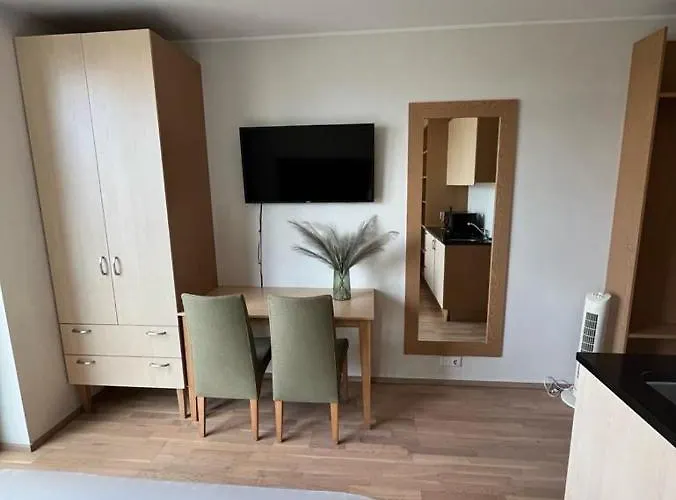 Self Check-in 24-7 Παρνού